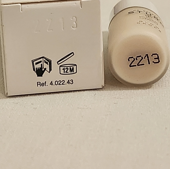 Dr. Barbara Sturm Molecular Cosmetics Glow Drops BNIB - Picture 5 of 10